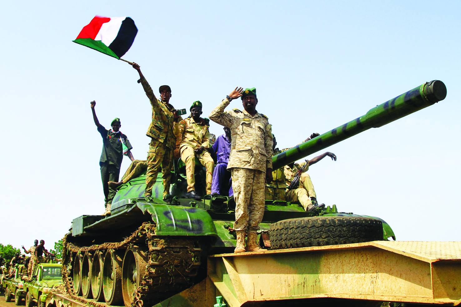  بحسب المتابعات الميدانية يخطط الجيش السوداني  لشق طريقه للالتحام مع قواته في سلاح الإشارة أقصى جنوب بحري، كمرحلة أولى للانفتاح على كامل المدينة التي لا تزال تنتشر فيها مجموعات كبيرة من «قوات الدعم السريع».