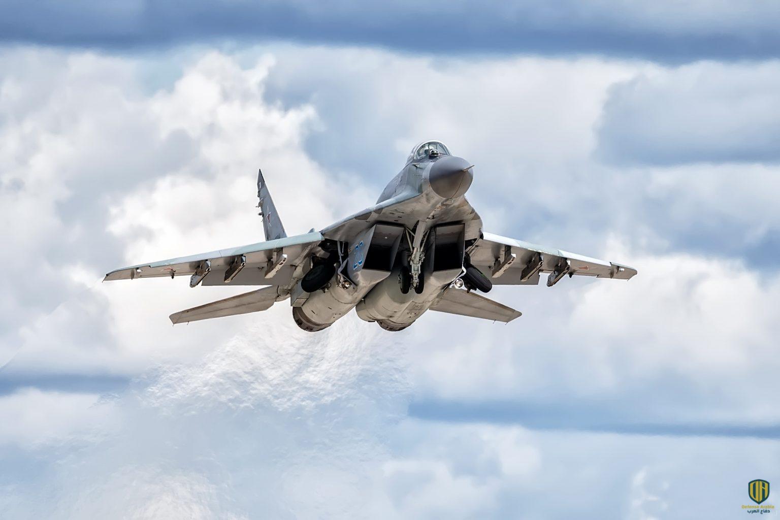 نفذ سلاح الجو السوداني فجر  السبت عملية عسكرية دقيقة استهدفت مواقع استراتيجية لتجمعات قوات الدعم السريع المتمردة بمدينة نيالا، عاصمة ولاية جنوب دارفور، وأسفرت عن مقتل 76 عنصرًا من الدعم السريع ، بينهم ضباط برتب مختلفة ومرتزقة أجانب متخصصون في تشغيل الطائرات المسيّرة.