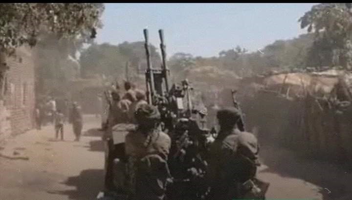 أعلن حاكم إقليم دارفور مني أركو مناوي، تمكن الجيش والقوة المشتركة، من استعادة السيطرة على مؤسسات مدنية وخدمية بمدينة الفاشر بينها المستشفى الجنوبي، وذلك بعد مواجهات عنيفة مع الدعم السريع.