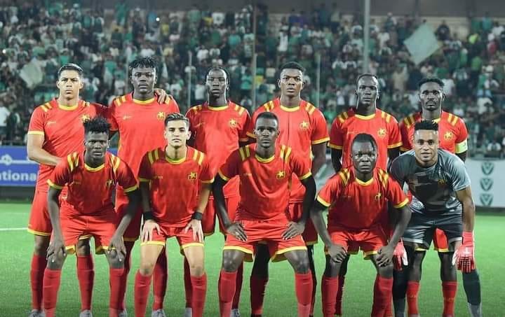 يواجه فريق الكرة بنادي  المريخ_السوداني فريق الجيش الملكي المغربي عند الثالثة من عصر اليوم في الدور التمهيدي الثاني من دوري أبطال أفريقيا.