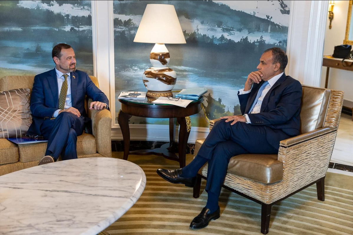 كثّفت القاهرة اتصالاتها الرامية إلى انهاء حرب السودان التي اندلعت  في 15 أبريل من العام 2023 بين الجيش السوداني وقوات الدعم السريع مع انسداد أفق الحل السياسي والتصعيد العسكري في مدينة الفاشر.