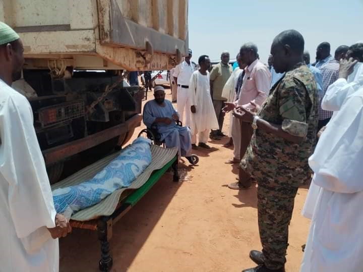 قال إعلام ولاية الخرطوم إن قصفًا من قبل "قوات" الدعم السريع استهدفت دار إيواء مدرسة أمدرمان الفنية بالثورة، أسفر عن مقتل 4 أفراد وإصابة 5 أطفال بجروح بالغة.