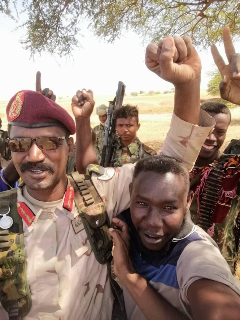 قالت مصادر ميدانية ان قوات الجيش ودرع السودان بسطت سيطرتها الكاملة على بلدة العريباب بولاية الجزيرة.