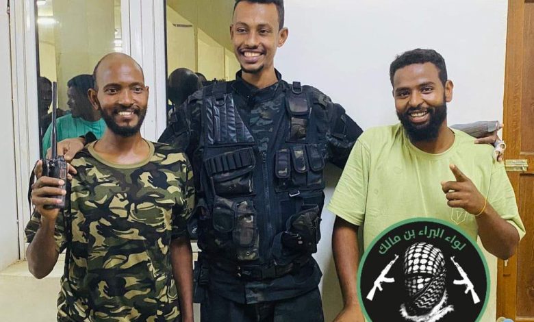 اتهم مستشار قائد الدعم السريع، الباشا طبيق، لواء البراء بن مالك، بتصفية مدنيين في منطقتي "الحلفايا، والكدرو" شمالي الخرطوم