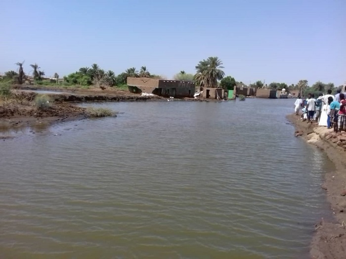 على نحو  مفاجيء  أعلنت وزارة البنى التحتية والتنمية العمرانية، بولاية نهر النيل، ارتفاع مناسيب النيل بمقدار 20 سنتمترا، وتجاوزها مستويات 1988.