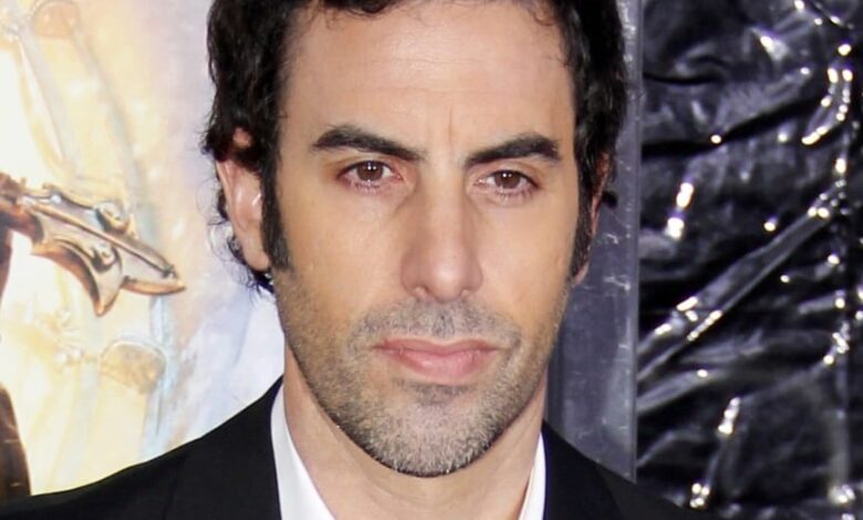 أعلن المرشح لجائزة الأوسكار® والفائز بجائزة جولدن جلوب والممثل الكوميدي الأسطوري وكاتب السيناريو ساشا بارون كوهين عن تبرع بقيمة 500 ألف دولار لدعم لجنة الإنقاذ الدولية (IRC) ومنظمة إنقاذ حياة الأطفال في السودان. وسط ما أصبح الآن أكبر أزمة هجرة قسرية في العالم ويتجه نحو أسوأ مجاعة شهدها العالم منذ عقود.