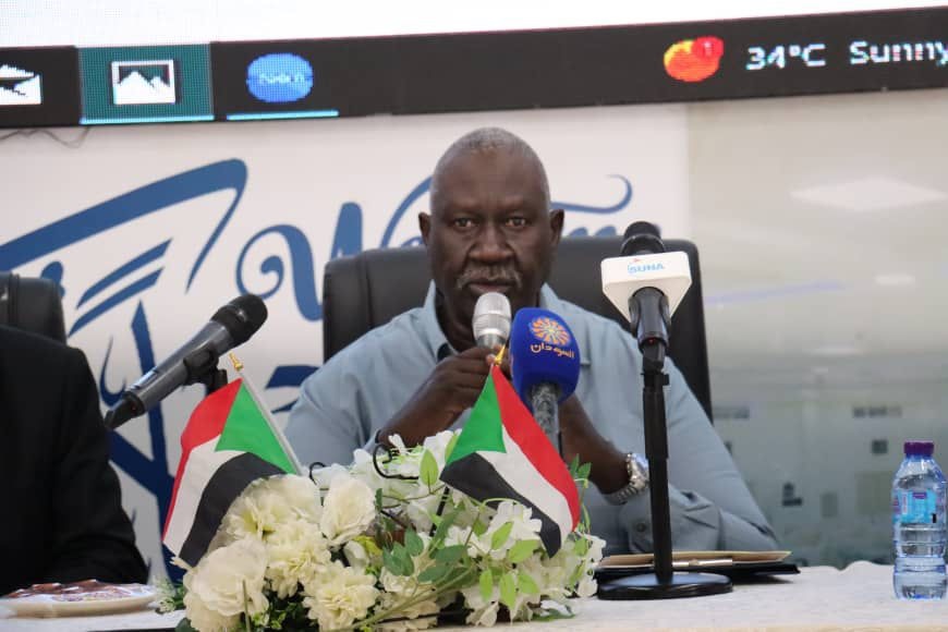 قال نائب رئيس مجلس السيادة الإنتقالي مالك عقار إير إن ماذكرته دولة الإمارات العربية بأن القوات المسلحة استهدفت مقر السفير الإماراتي بالخرطوم هو محض افتراء .