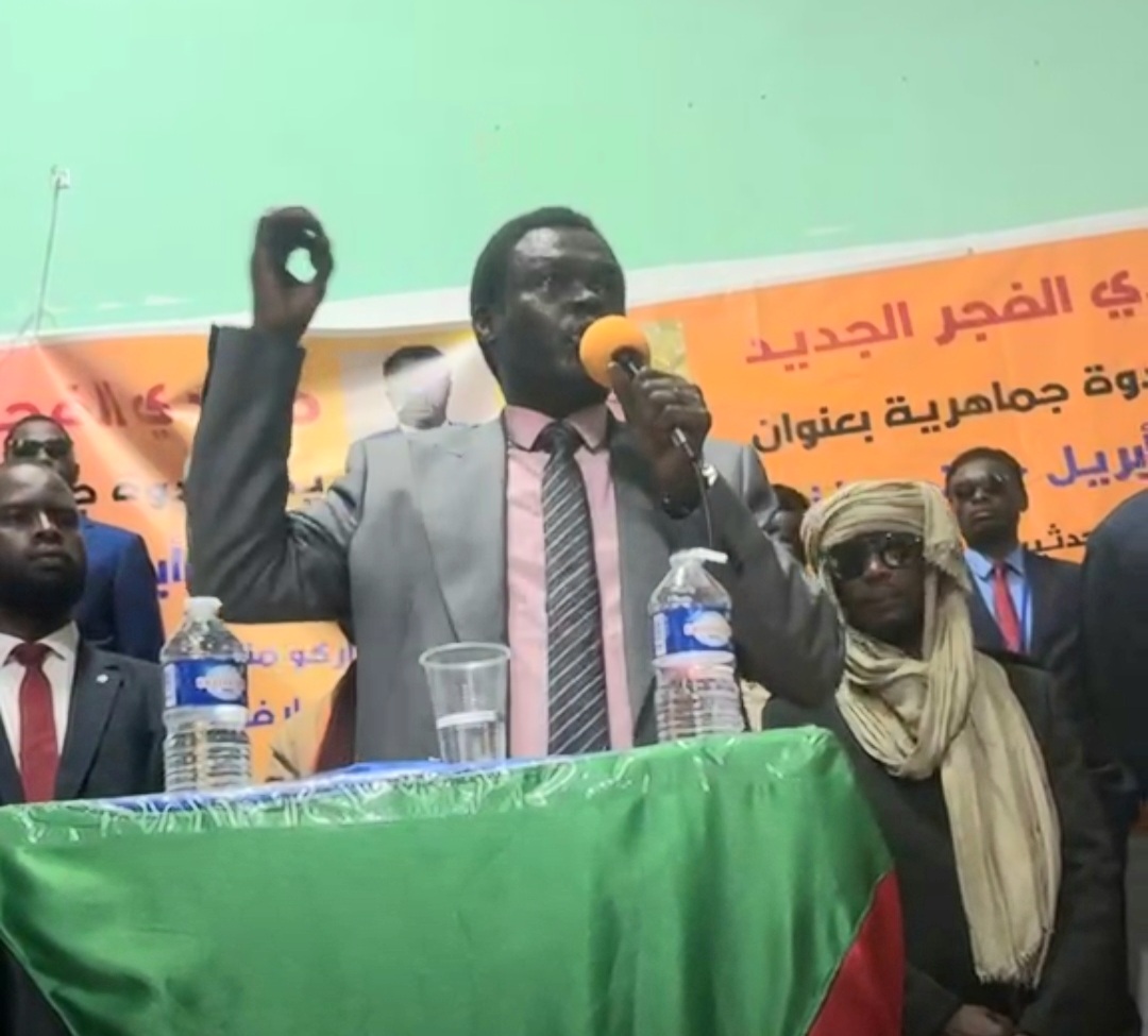 شدّد حاكم إقليم دارفور، مني أركو مناوي، على أن أي هدنة لا تسبقها إجراءات حقيقية لحماية المدنيين ومحاسبة مرتكبي الجرائم، ستكون بمثابة خطوة نحو تقسيم السودان.