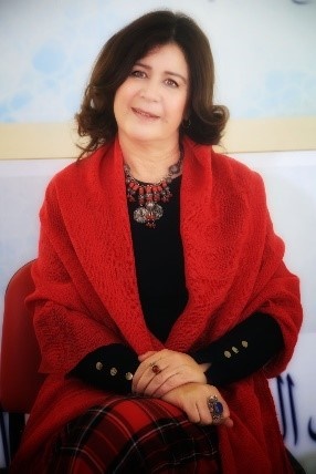 ''لا أحد يراقب، ولا أحد يهتمّ، ولا أحد يحفظ سجلاً لأيّ شيء، إلى درجة أنَّ الذّاكرة والتاريخ ميّتان كلاهما''.