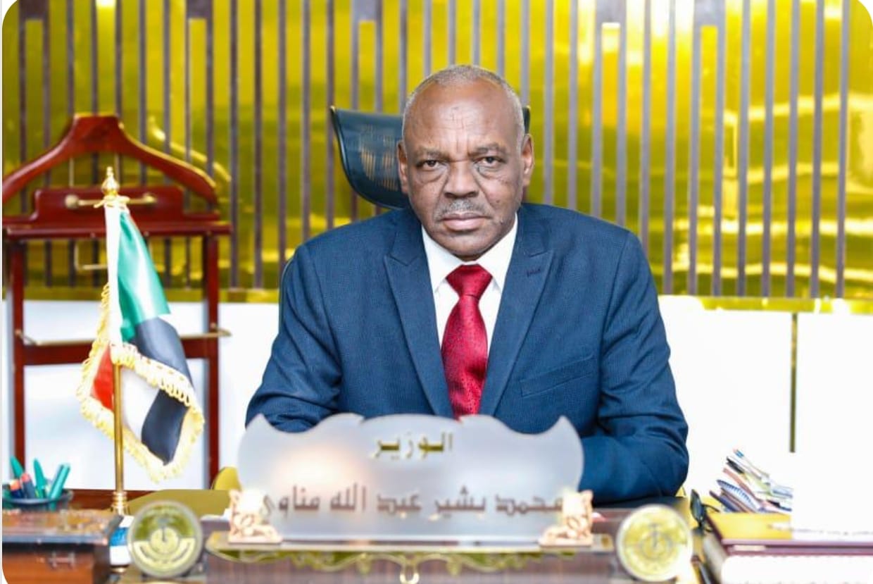  في تصريحات جديدة كشف وزير المعادن السوداني محمد بشير أبو نمو، عن جمع قوات الدعم السريع عائدات ضخمة من تهريب الذهب خلال السنوات الأربع الماضية.