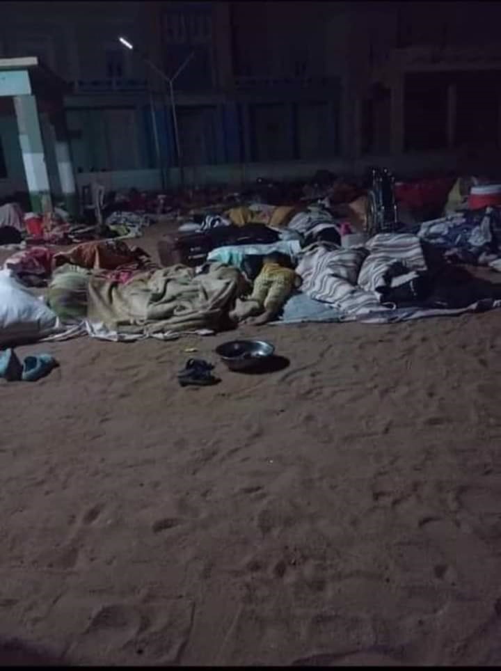 أعلنت منصة نداء الوسط، ارتفاع حصيلة القتلى والوفيات في مدينة الهلالية بولاية الجزيرة لنحو 300 جراء ما قالوا إنها هجمات لقوات الدعم السريع وحالات تسمم ناجمة عن حصار تفرضه الأخيرة على المدينة.