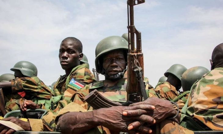 قالت وكالة «رويترز»، إن دوي إطلاق نار كثيف سُمع مساء اليوم الخميس، في جوبا عاصمة جنوب السودان.