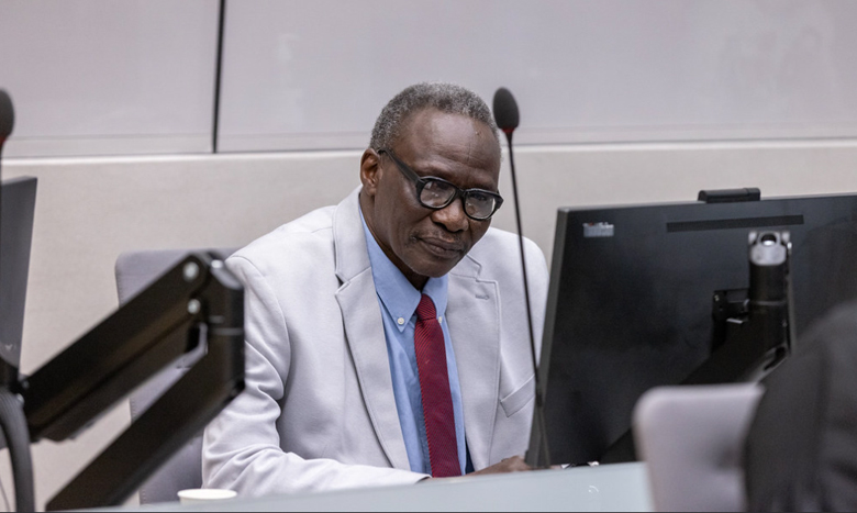 طالب ممثلو الادعاء في المحكمة الجنائية الدولية، الاثنين، بتوقيع عقوبة السجن المؤبد على زعيم ميليشيا الجنجويد علي محمد علي عبد الرحمن، الشهير بـ علي كوشيب، بعد إدانته بارتكاب جرائم واسعة في إقليم دارفور قبل أكثر من عقدين.