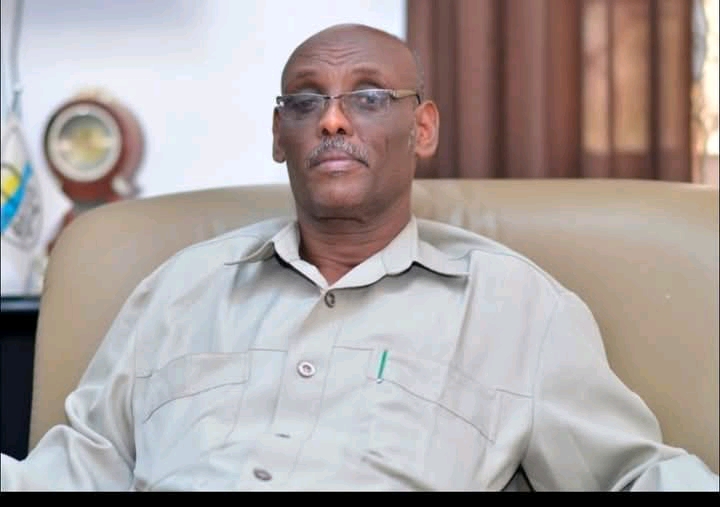 جدد الدكتور حسن عوض الكريم علي، مدير جامعة شندي، التزام الجامعة بتخصيص منحة دراسية مجانية لنيل درجة البكالاريوس لكل طالب من ولاية نهر النيل أحرز نسبة نجاح تؤهله ليكون ضمن المائة الأوائل