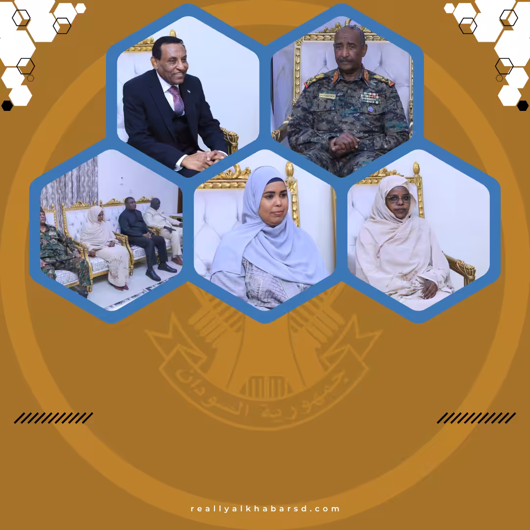 عقد رئيس مجلس السيادة الانتقالي وأعضاء المجلس، اليوم، اجتماعاً مهماً مع رئيس مجلس الوزراء د. كامل الطيب إدريس، في مدينة بورتسودان