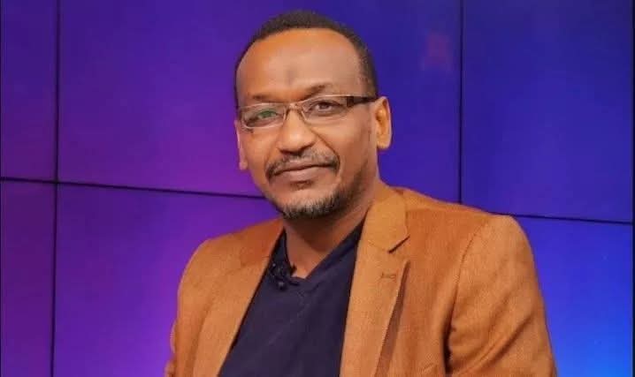 اتهم علاء نقد، القيادي في تحالف "تأسيس"، قائد قوات "درع البطانة" أبو عاقلة كيكل بارتكاب فظائع في ولاية الجزيرة، واصفاً إياه بـ"صنيعة الاستخبارات العسكرية".