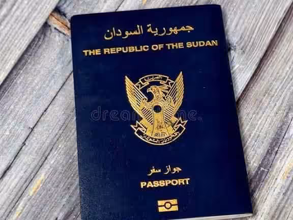 أعلنت القنصلية العامة لجمهورية السودان بجدة عن اكتمال الإجراءات الخاصة بتعديل نظام التحصيل الإلكتروني، وبدء العمل بالرسوم الجديدة لجواز السفر الإلكتروني اعتباراً من يوم الأحد الموافق 2 نوفمبر 2025م.