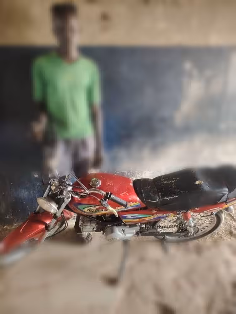 في إطار جهودها الحثيثة لمكافحة الجريمة وحماية المواطنين، نفذت آلية مكافحة الجريمة بمحلية بحري عملية تمشيط واسعة النطاق استهدفت مناطق الاختصاص بينها (بحري، حلة حمد، الدناقلة، الشعبية، شمبات، الحلفايا، الدروشاب، محطة 17، العزبة، دردوق، نبتة).