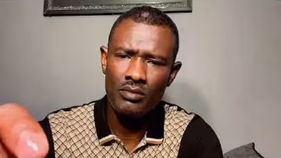 قال عبدالله أبو قردة، رئيس رابطة دارفور في الخارج، إن "حرية التعبير لا ينبغي أن تستخدم كغطاء لخطاب الكراهية أو التحريض على العنف"،