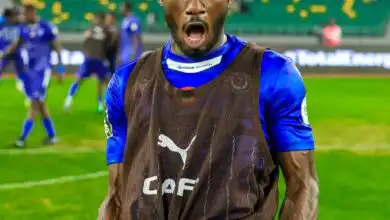 أعلن الاتحاد الرواندي لكرة القدم الخميس عن برمجة مباراة قمة الجولة الحالية من الدوري الرواندي، والتي تجمع بين نادي الجيش ونادي كيوفو، على ملعب أماهورو، وذلك يوم السبت القادم عند الساعة السابعة مساءً.