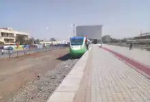 أعلنت هيئة سكك حديد السودان الأحد عن استئناف رحلات "قطار النيل" لربط العاصمة بالولايات الشمالية، حيث تنطلق الرحلة الأولى من عطبرة يوم الثلاثاء 10 فبراير (8:30 صباحاً)، ورحلة الإياب من الخرطوم بحري يوم الخميس 12 فبراير (9:00 صباحاً).