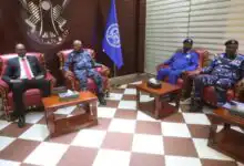 أعلنت الحكومة السودانية يوم الأربعاء التزامها القاطع بعقد امتحانات الشهادة السودانية في موعدها المقرر في الثالث عشر من أبريل نيسان المقبل، مؤكدة اكتمال كافة الترتيبات الأمنية واللوجستية لضمان سير العملية التعليمية رغم التحديات الراهنة.